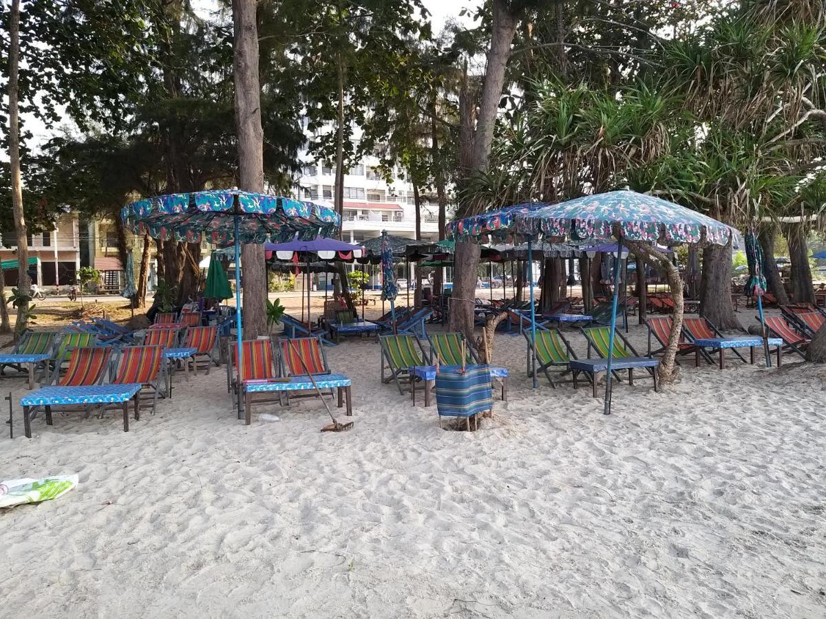 บ้านทะเลอิ่มเอม Bann Talay Im Eimm Ban Phe Exteriér fotografie