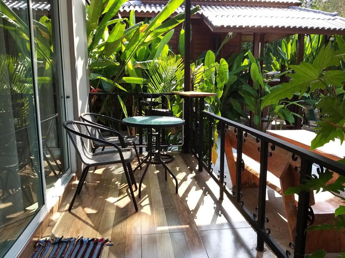 บ้านทะเลอิ่มเอม Bann Talay Im Eimm Ban Phe Exteriér fotografie